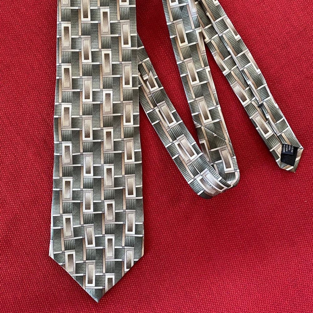 Stratford green gray silk hand made tie - Picture 5 of 8